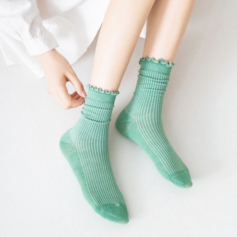 Chaussettes Choupi Frillies – Finition Ondulée & Charme Délicat